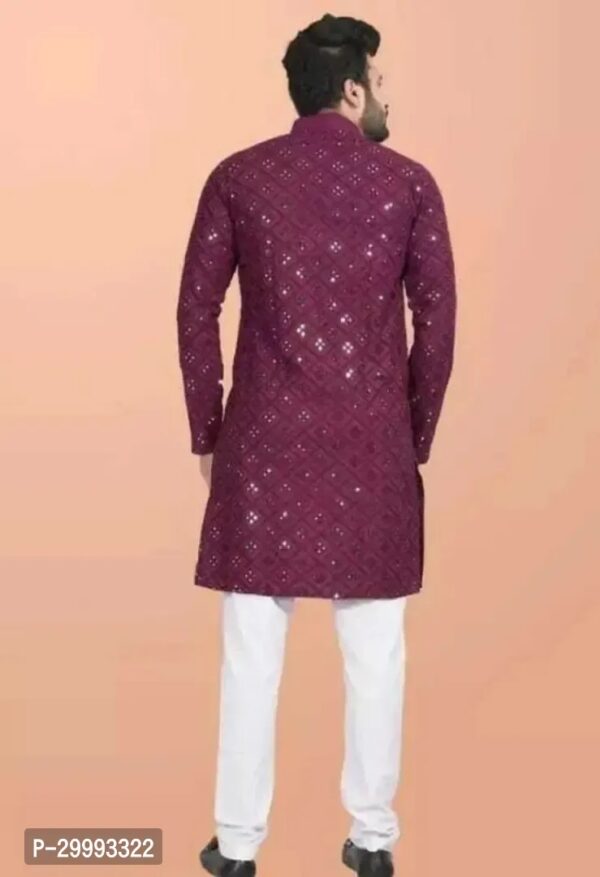 Men Embroidered Cotton Silk Straight Kurta